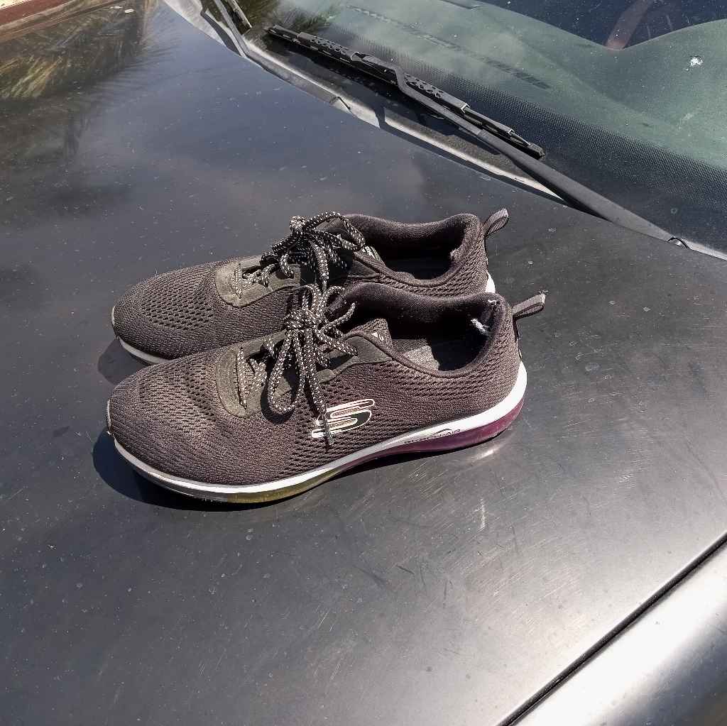 Skechers Black Shoes Preowned Skechers Black Shoes Preowned